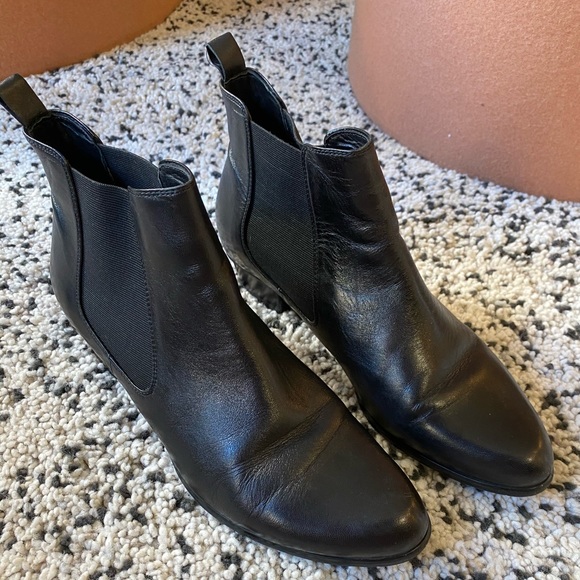 Black Leather Chelsea boots - only worn twice! - Picture 2 of 8